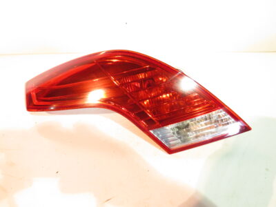 n/s rear boot light